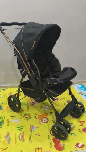 Carrinho de BB e banheira
