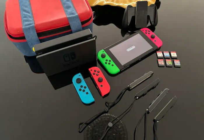Nintendo Switch Clássico + 8 JoyCons, 6 jogos - KIT COMPLETO