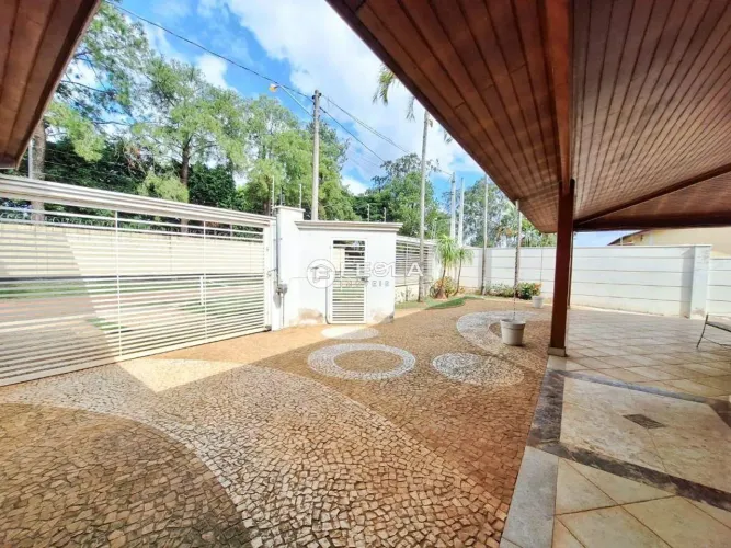 Chácara à venda em Nova Odessa, Chácaras Acapulco, com 3 quartos, com 1000 m²