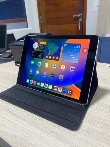 iPad 9ª Geração 64GB - Muito Conservado | Pouquíssimo Uso