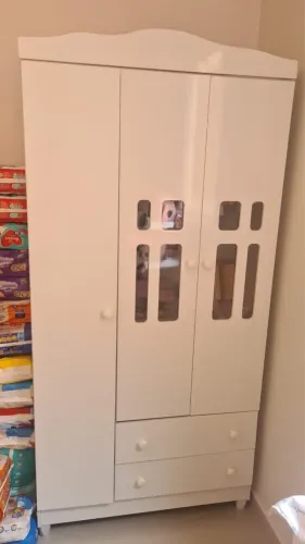 Vendo guarda roupa infantil