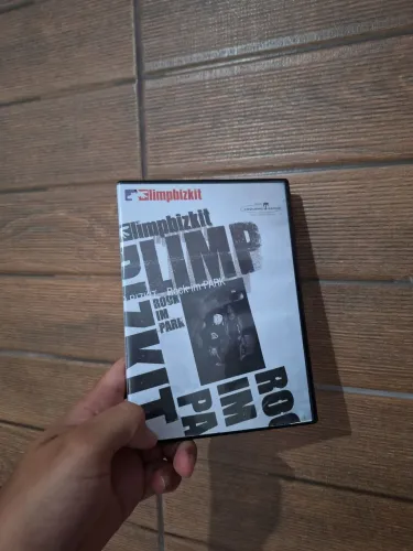 DVD LIMP BIZKIT ROCK IN RING 2001 (RARIDADE)