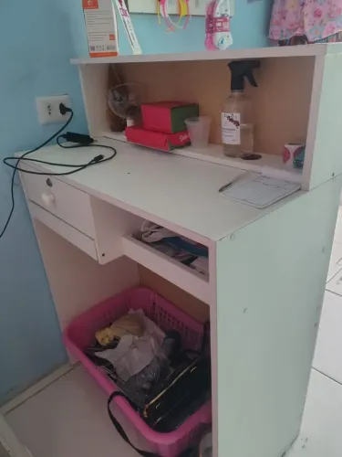 Vende-se balcão de loja
