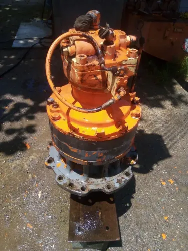 Motor de giro da escavadeira fiatallis FH150 