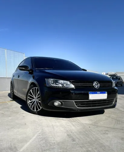 Volkswagen Jetta Highline 2.0 TSI 16V 4P Tiptronic 2013