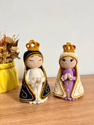 Boneca Nossa Senhora em Amigurumi Artesanal Crochê