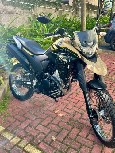 Vendo Yamaha XTZ Lander 2023