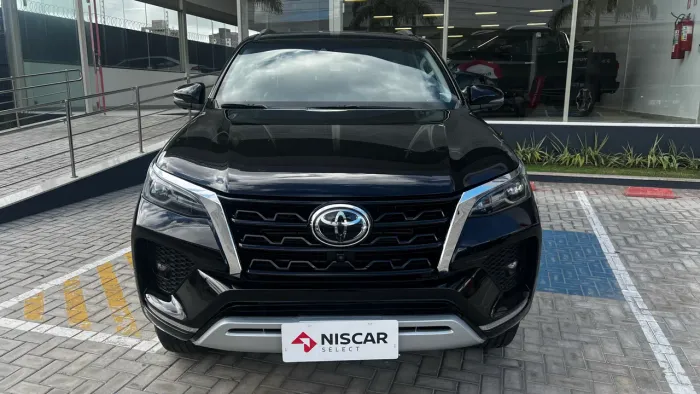 Toyota Hilux SW4 SRX 4X4 2.8 TDI 16V Dies. Aut. 2022