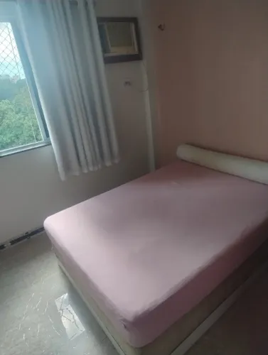 Cama Casal Queen 