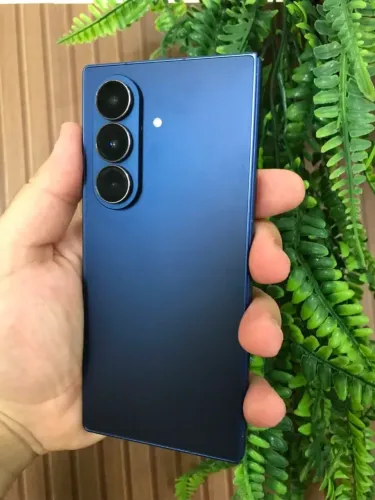? VENDO OU TROCO: Samsung Galaxy Z Fold 7 Azul - 512GB (Oportunidade!) ?