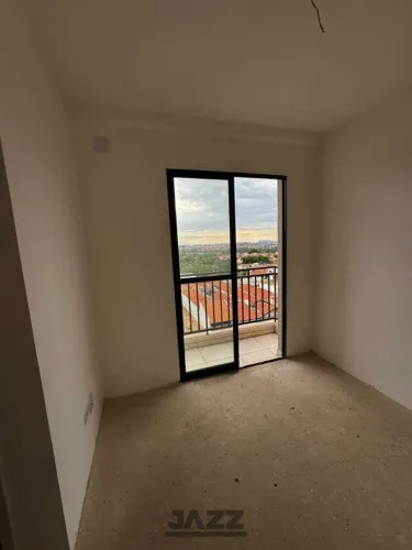 Apartamento à venda de 52m², com 2 quartos, 1 banheiro e 2 vagas de garagem no Condomínio