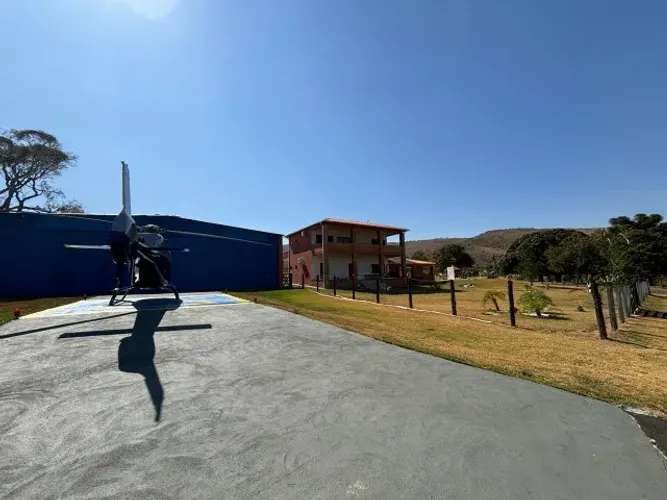 Maravilhosa Fazenda de 237 Hectares, localizada em São João Batista do Glória/MG