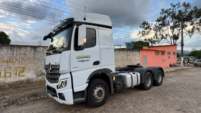 Cavalo mecânico MB 2651 6x4 