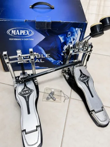 Pedal duplo mapex 710 tw top novinho