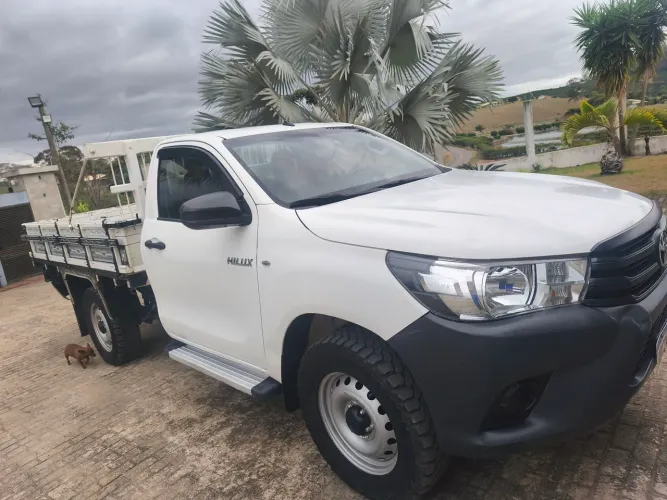 Toyota Hilux Chassi 4X4 2.8 TDI Diesel Mec. 2020