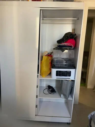 Guarda roupa - 2 portas