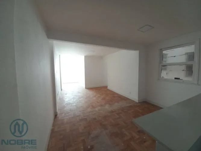 Apartamento com 2 dormitórios para alugar, 50 m² por R$ 1.976,96/mês - Várzea - Teresópoli