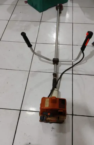 Uma Roçadeira Stihl FS 160