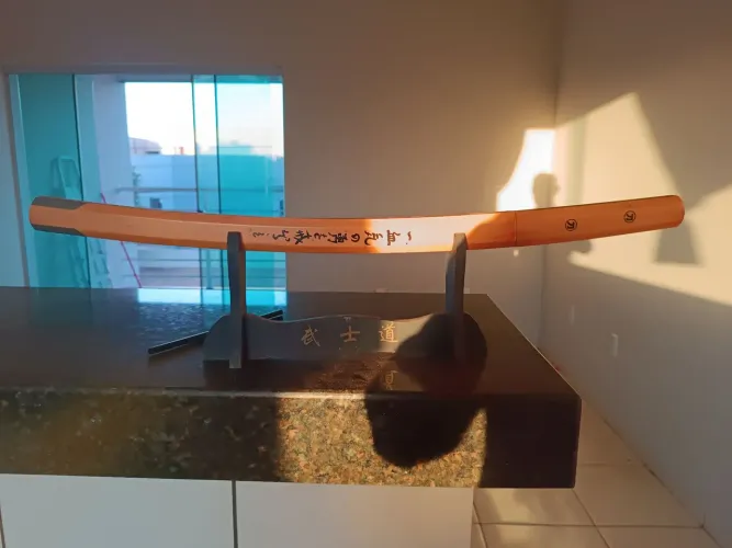 Katana madeira arte
