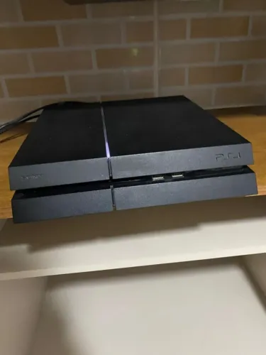 Vendo PS4 500GB + Iphone 11 64GB ou Troco