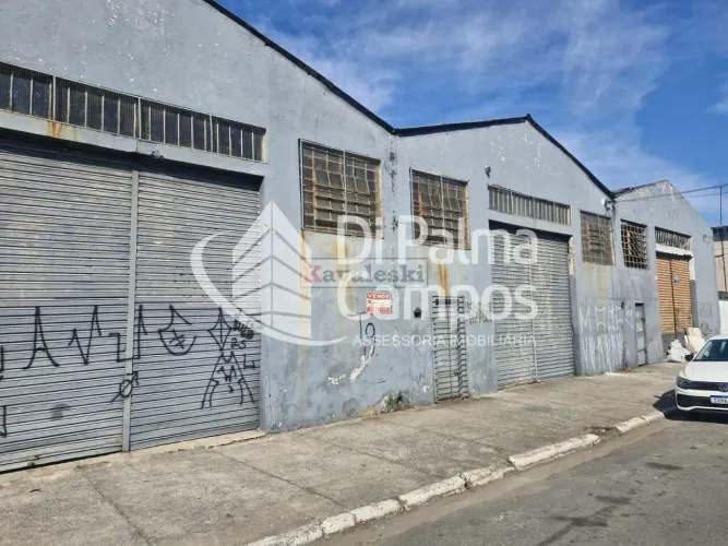 Terreno / Galpão com 1.500m² à venda próximo à Avenida Marechal Tito