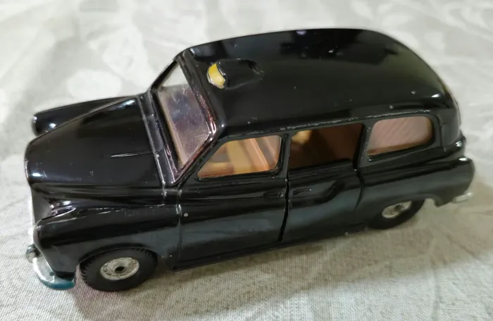 Austin London Taxi Corgi 