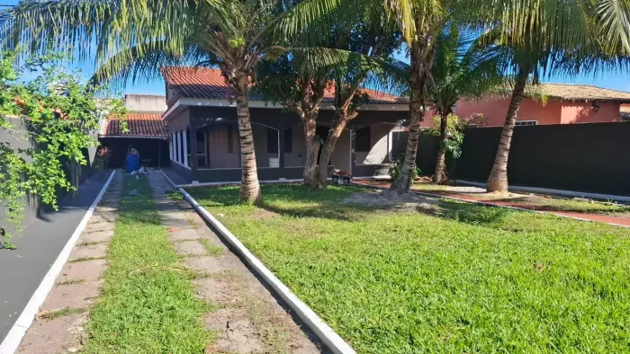 D23-Boqueirão-Saquarema-RJ- Casa 165m²,6qts c/1ste,3wc,var,5vgs gar,quintal,terr 485m², R.