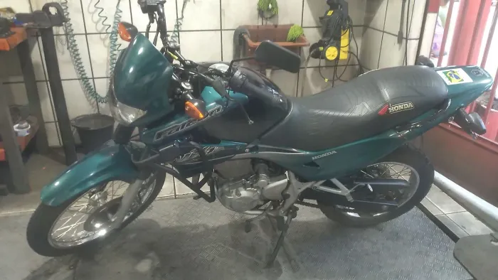 UMA MOTO DE RARA CONSERVAÇÃO FALCON 400 OPORTUNIDADE!!!