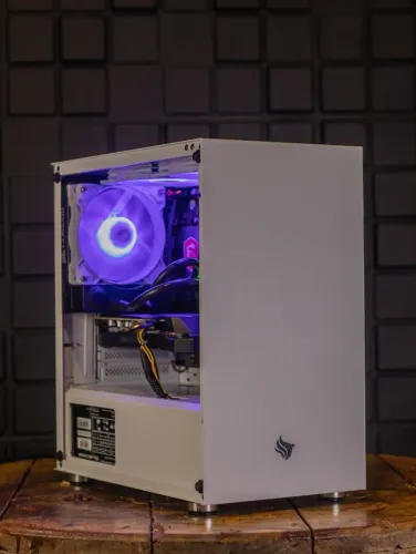 i5 10400 | GTX 1660 Super 6GB | 16GB RAM | SSD 480GB | Water Cooler 120mm
