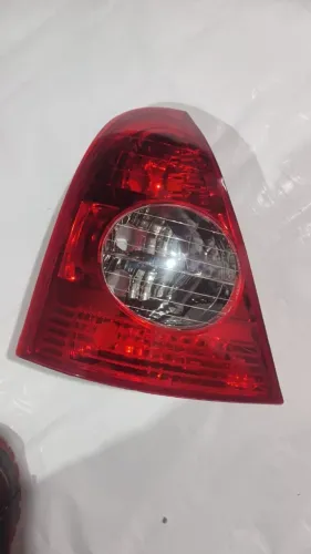 lanterna traseira clio 03/04.../12 LE