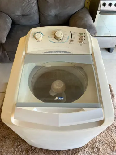 Máquina Electrolux 10kg faz tudo usadinha ((ENTREGO GRATIS))