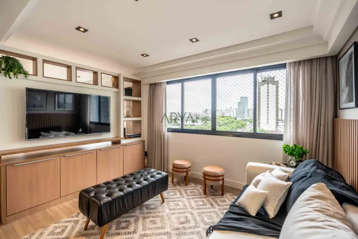Apartamento à venda no Cristo Rei ARYA1