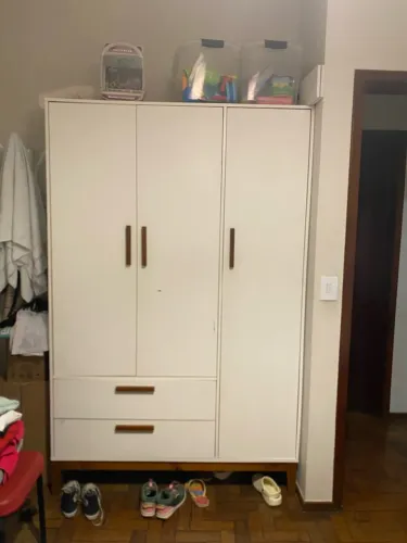 Guarda-roupa infantil 3 portas