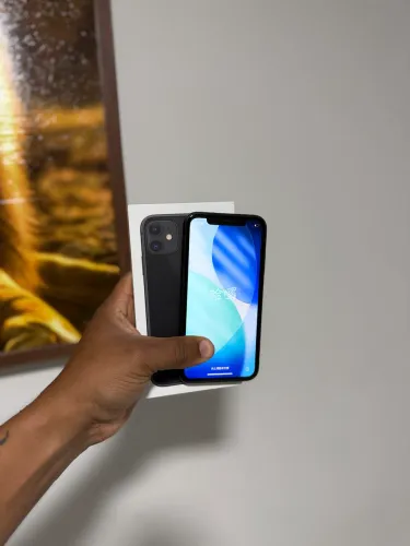 iPhone 11 128gb todo original completo !