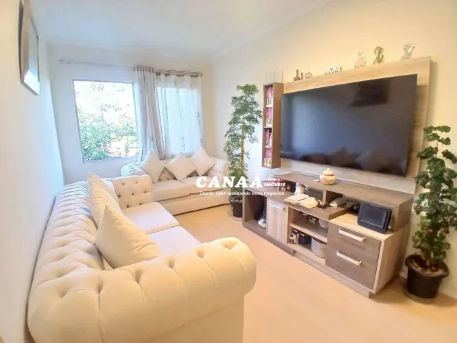 Apartamento com 2 dormitórios à venda, 50 m² por R$ 285.000,00 - Parque Pinheiros - Taboão