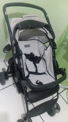Carrinho de bebe Burigotto Rio K