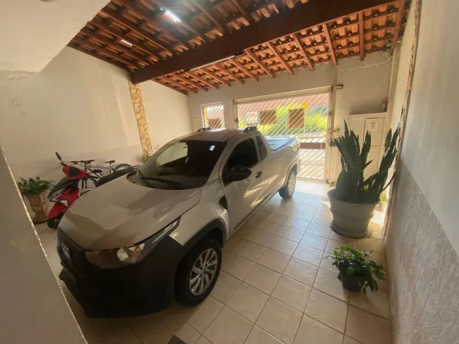 Casa para Venda em Salto, Loteamento Terras de São Pedro e São Paulo, 3 dormitórios, 1 suí