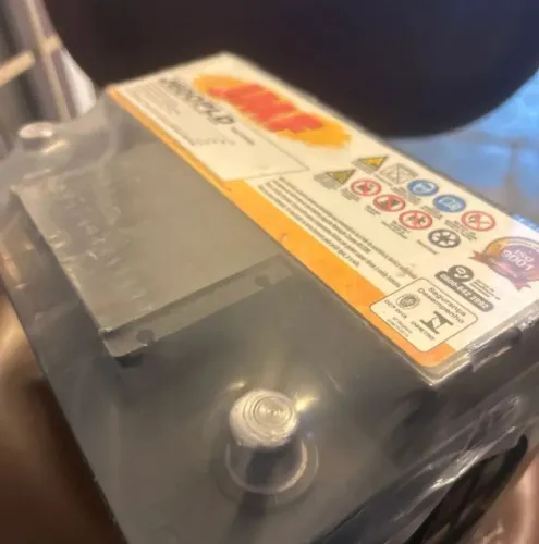 Bateria automotiva 60ah funcionando perfeitamente
