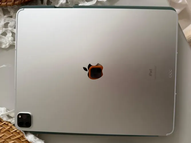 IPad Pro m1 1TB Wi-Fi mais 5G 