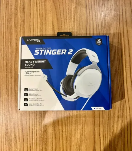 Headset Gamer HyperX Cloud Stinger 2 Branco Com Áudio Imersivo