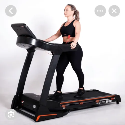 Esteira elétrica Evolution Fitness Condominio Evo 3800 cor preto