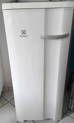 Freezer FE19 162 lts