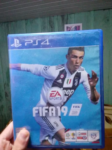 FIFA 19 EA SPORTS PS4