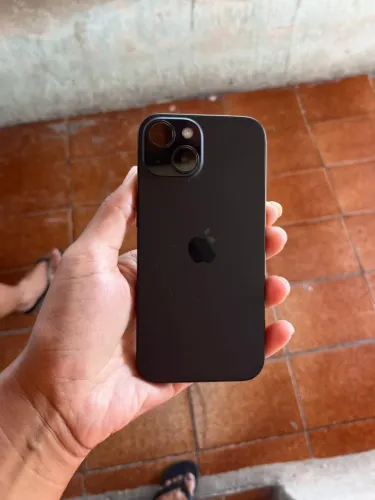 iPhone 15