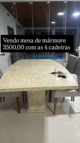 Vendo mesa de mármore