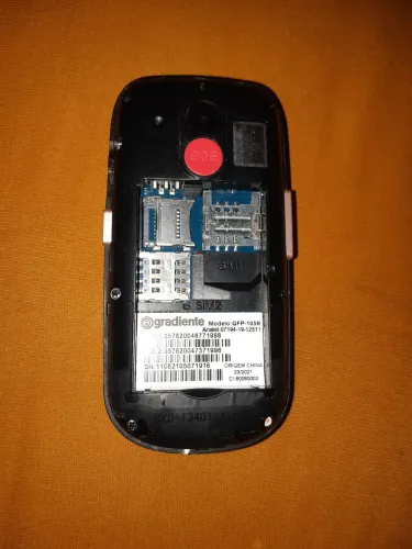 Celular Gradiente neo  clip