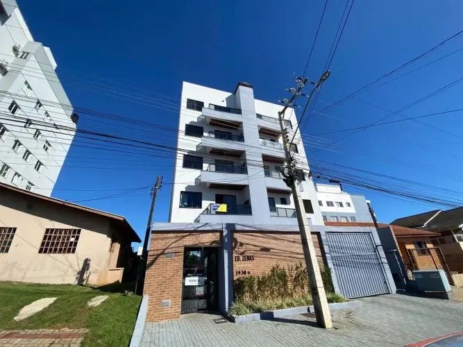 Imóvel para aluguel tem 75 metros quadrados com 3 quartos em Universitário - Chapecó - SC