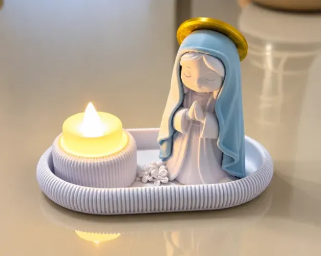 Santinha da Luz - Escultura Decorativa com Vela LED