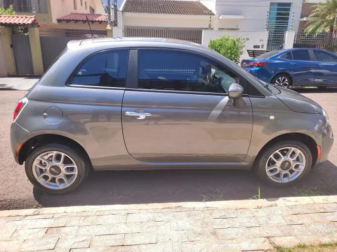 Fiat 500 Cult 1.4 Flex 8V EVO Mec. 2012