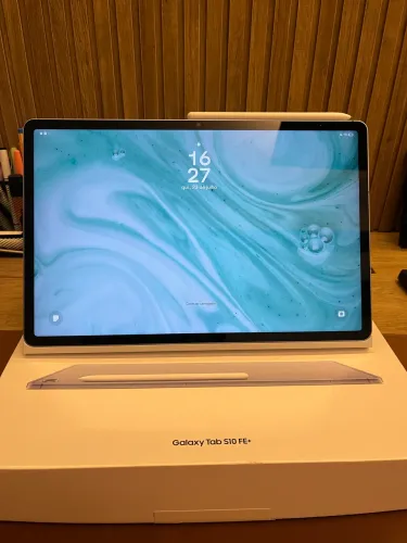 Tablet galaxy s10 fe+ 128gb